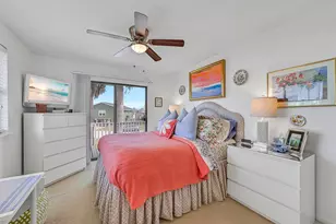22218 Matagorda Dr, Galveston, TX 77554 - Photo 27