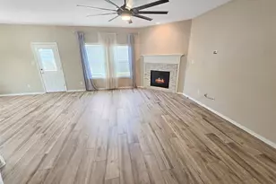 2835 Mustang Hill Ln, Katy, TX 77449 - Photo 11