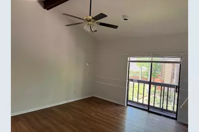 11711 Memorial Drive #143, Houston, TX 77024 - Photo 13