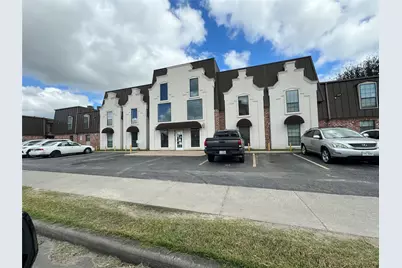 10802 Kingspoint Road, Houston, TX 77075 - Photo 3