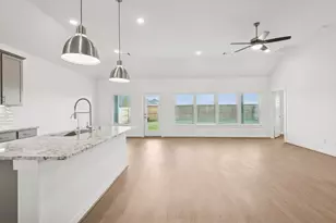 32215 Sunbeam Dr, Fulshear, TX 77441 - Photo 3