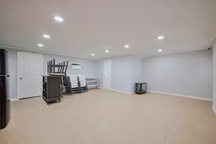 8107 Dillon St, Houston, TX 77061 - Photo 23