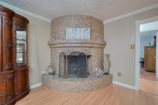 8107 Dillon St, Houston, TX 77061 - Photo 5