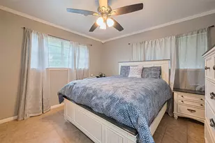 8107 Dillon St, Houston, TX 77061 - Photo 15