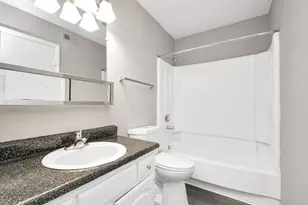 7700 W Airport Blvd, Houston, TX 77071 - Photo 17