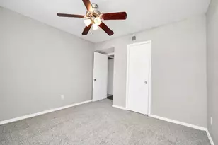 7700 W Airport Blvd, Houston, TX 77071 - Photo 15