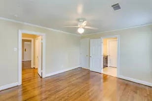 236 W 31st St, Houston, TX 77018 - Photo 23