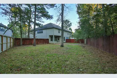11 Aquiline Oaks Place, The Woodlands, TX 77382 - Photo 41