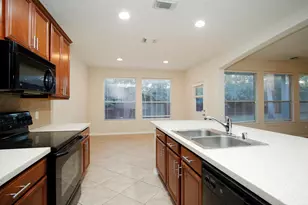 11 Aquiline Oaks Pl, The Woodlands, TX 77382 - Photo 15