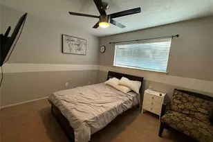 3230 Glade Springs Dr, Houston, TX 77339 - Photo 21