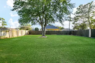 10519 Norton Dr, Houston, TX 77043 - Photo 19