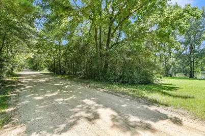 68 Artesian Avenue, Cleveland, TX 77327 - Photo 13