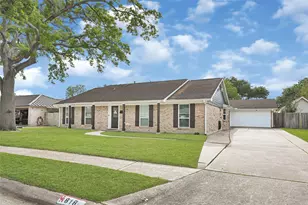 818 James St, Deer Park, TX 77536 - Photo 5