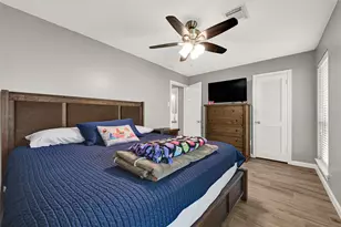 818 James St, Deer Park, TX 77536 - Photo 23