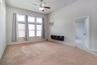 401 Carol Drive, Hutto, TX 78634 - Photo 9