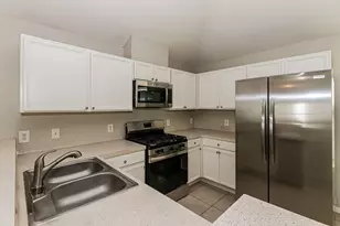 19747 Plantation Grove Tr, Katy, TX 77449 - Photo 5