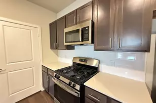 2102 Antoine Dr, Houston, TX 77055 - Photo 3