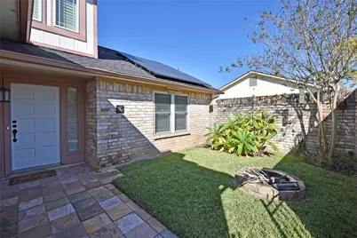 2730 Colony Drive, Sugar Land, TX 77479 - Photo 5
