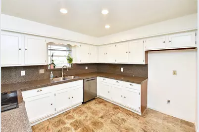 2730 Colony Drive, Sugar Land, TX 77479 - Photo 21