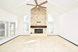 2730 Colony Dr, Sugar Land, TX 77479 - Photo 11