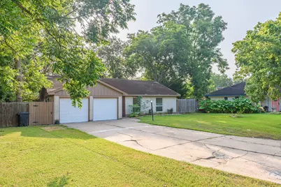 516 Saint Charles Street, League City, TX 77573 - Photo 3