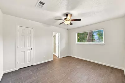 516 Saint Charles Street, League City, TX 77573 - Photo 15