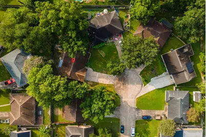 516 Saint Charles Street, League City, TX 77573 - Photo 5