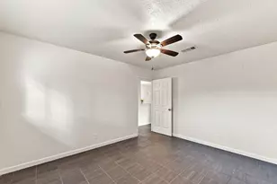 516 St Charles St, League City, TX 77573 - Photo 15
