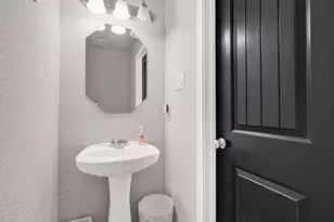 11 Becca Ct, Brookshire, TX 77423 - Photo 13