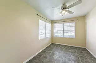 4710 Wedgewood Dr, Bellaire, TX 77401 - Photo 17