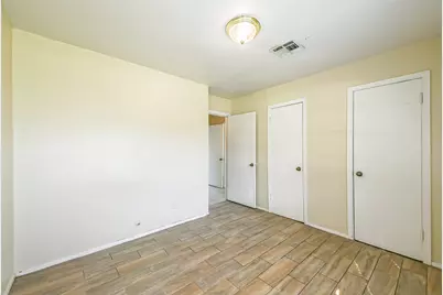 4710 Wedgewood Drive, Bellaire, TX 77401 - Photo 13