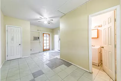 4710 Wedgewood Drive, Bellaire, TX 77401 - Photo 11