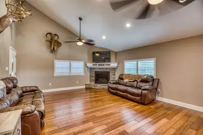 3769 Lazy River Drive, Sealy, TX 77474 - Photo 9