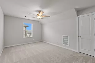 235 Bay Laurel Ct, Alvin, TX 77511 - Photo 13