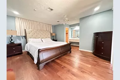 10902 Bob White Drive, Houston, TX 77096 - Photo 13