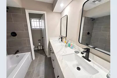 10902 Bob White Drive, Houston, TX 77096 - Photo 23