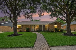 722 Seaway Dr, Seabrook, TX 77586 - Photo 1