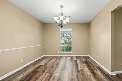 722 Seaway Drive, Seabrook, TX 77586 - Photo 9