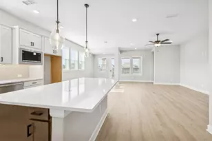 11843 Sawgrass Dr, Mont Belvieu, TX 77523 - Photo 19