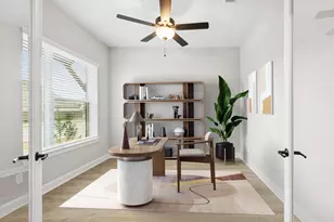 11843 Sawgrass Dr, Mont Belvieu, TX 77523 - Photo 3