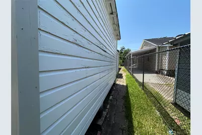 7109 Avenue O, Houston, TX 77011 - Photo 11