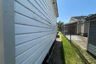 7109 Avenue O, Houston, TX 77011 - Photo 11