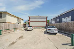 3718 Sealy St, Galveston, TX 77550 - Photo 19