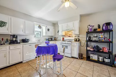 3718 Sealy Street, Galveston, TX 77550 - Photo 11