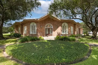 7 Stoney Brook Lane, Bay City, TX 77414 - Photo 1