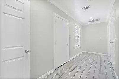 7941 Goode Street, Houston, TX 77012 - Photo 11