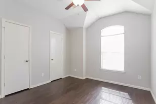 3606 Evergreen Sq Trl, Fresno, TX 77545 - Photo 13