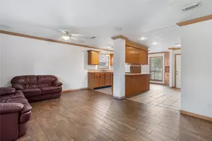 607 Francis Ct Ct, League City, TX 77573 - Photo 7