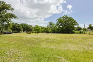 521 2nd Ave N, Texas City, TX 77590 - Photo 11