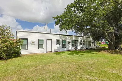 521 2nd Avenue N, Texas City, TX 77590 - Photo 15